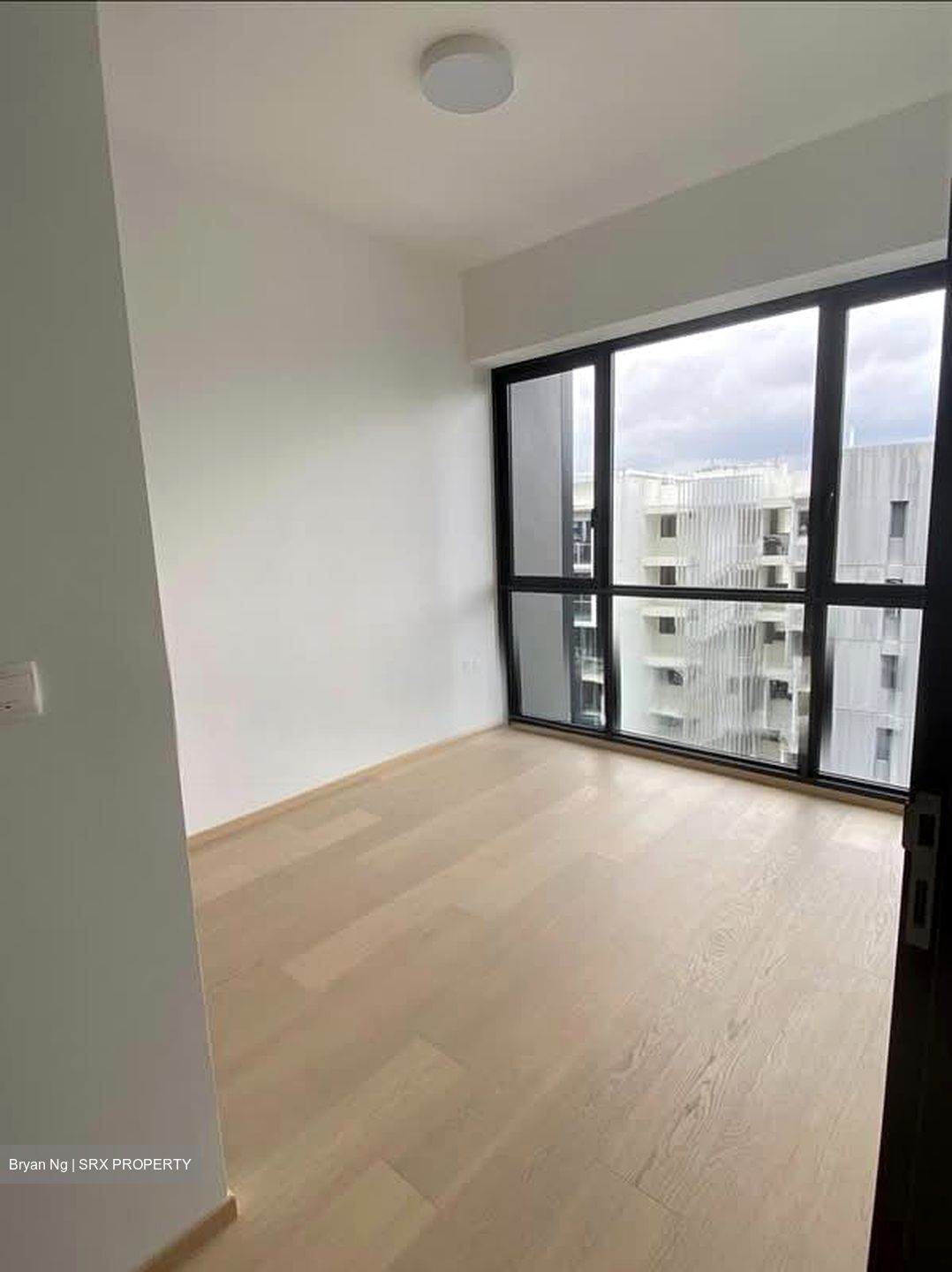 Amber 45 (D15), Apartment #566231511